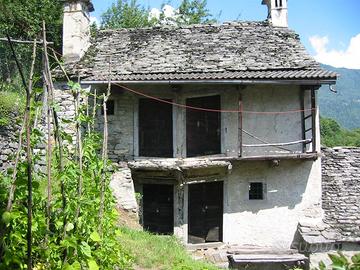 Rustico/Casale/Corte Varzo [Mar09010VRG]