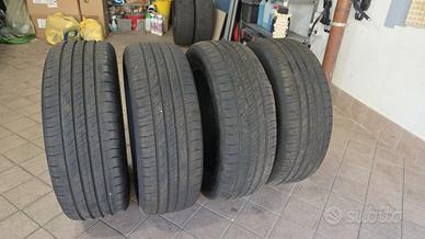 Gomme pneumatici Goodyear 215/55 R18