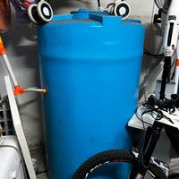 3 cisterne da 1000 Lt. ciascuno