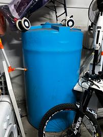 3 cisterne da 1000 Lt. ciascuno