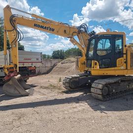 Komatsu PC 138US