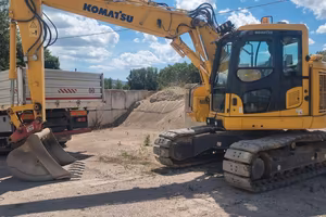Komatsu PC 138US