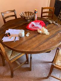 Tavolo tondo piano in ulivo