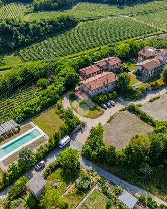 ALBERGO A POZZOLENGO