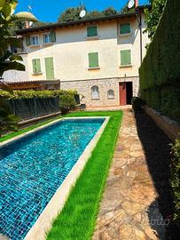 Villa a sciera di solo 3 unita