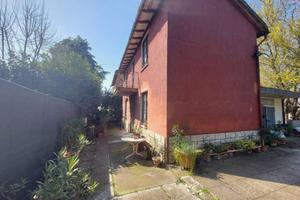 Villa di 121 m² con 4 locali e box auto doppio a O