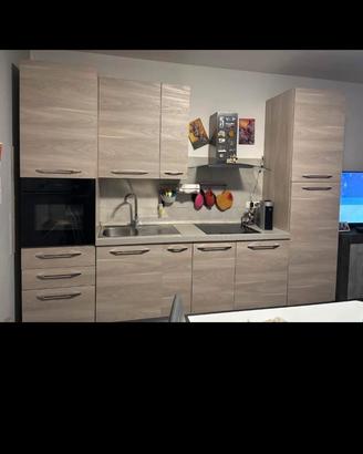 Cucina lineare