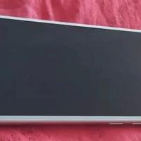 Coppia smartphone Android PERFETTI