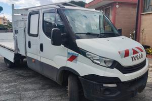 IVECO Daily 35C14 Doppia Cabina