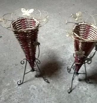 2 vasetti in metallo