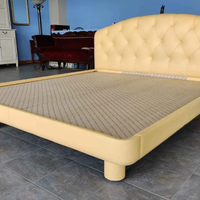Letto Fraudo Modello Rondo'  in pelle originale