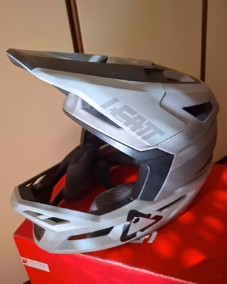 CASCO MTB LEATT DBX 4.0 V20.1