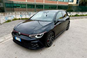 Golf 8 GTI performance 245 con sosp. Elettroniche