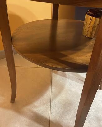 Tavolino tondo in legno