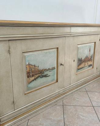 Credenza a due ante in legno classica/rustica