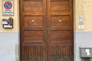 Si offre posto moto in via MILANO N* 55 CATANIA