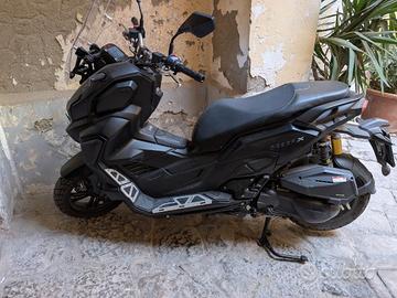 KL BRERA X300 X 300 SCOOTER ADV