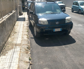 Nissan x trail