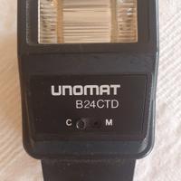 Flash Unomat B24CTD per macchina fotografica.