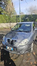 Lancia y 1.2 2008 122000 km