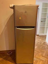 Frigorifero Indesit TIAA 12V S1