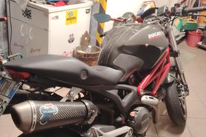 ducati monster 696 del 2009 depo
