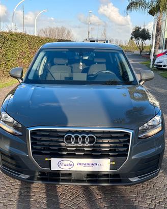 Audi Q2 30 TDI Business