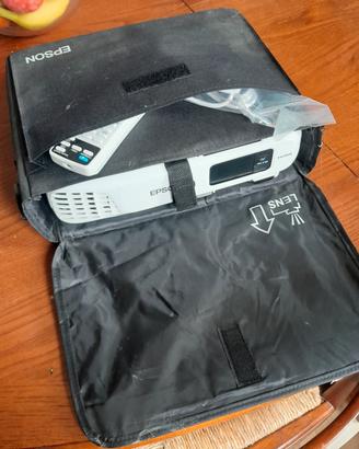 proiettore epson EB-X24