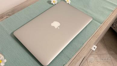 Macbook air con sequoia