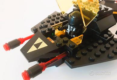 LEGO 6894 Blacktron Invader