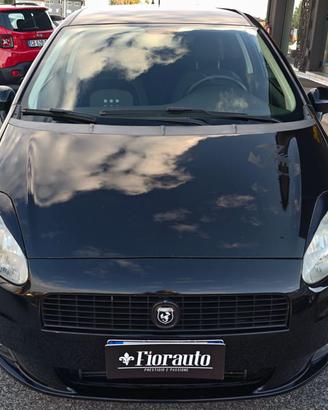 FIAT Grande Punto 1.4T120cv 3p Sport NEOPATENTAT