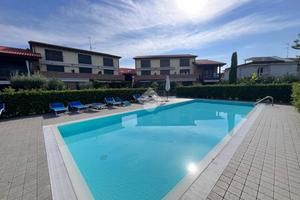 3 LOCALI A PESCHIERA DEL GARDA