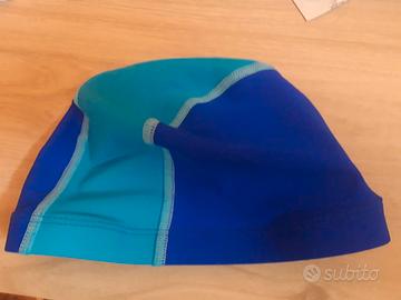 Cuffia per piscina