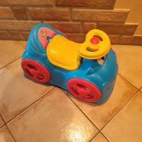 macchinina primi passi 