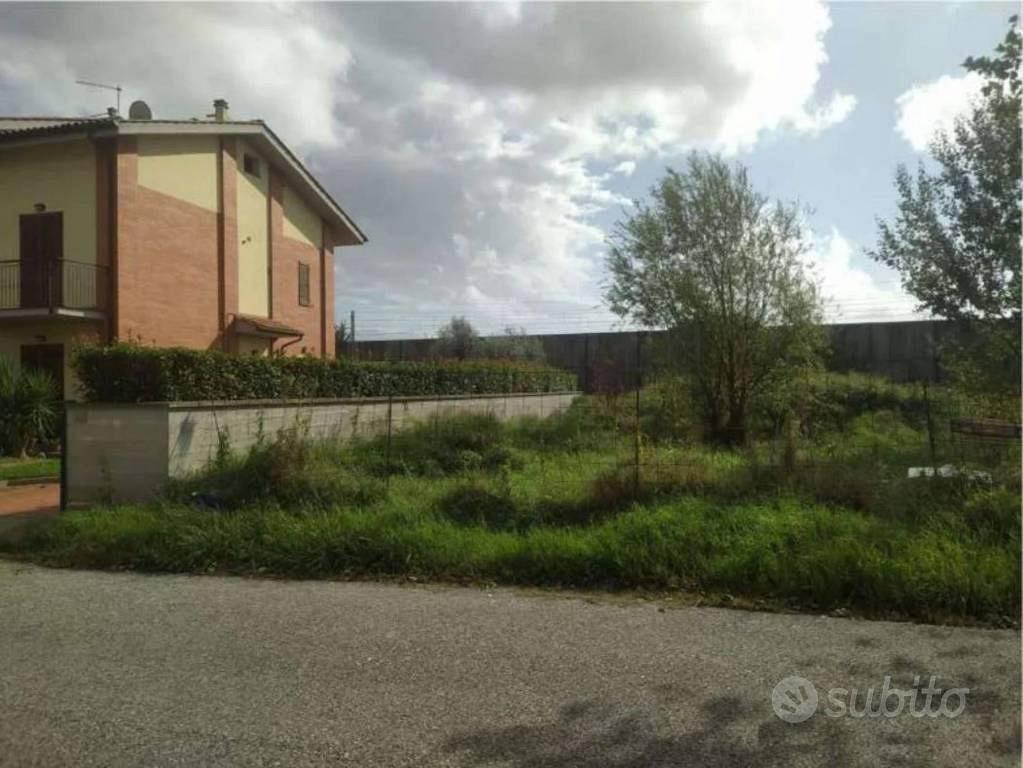 Immobile in asta di 886 m² a Cascina - Vista 5