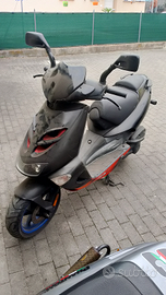 Smembro Aprilia SR 50