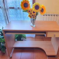 SCRIVANIA NUOVA IN LEGNO