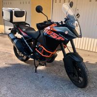 KTM Adventure 1050