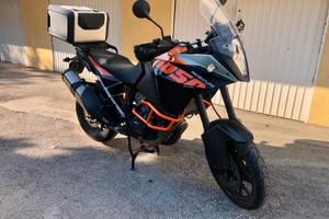 KTM Adventure 1050