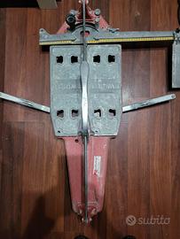 taglia piastrelle grande e piccola 