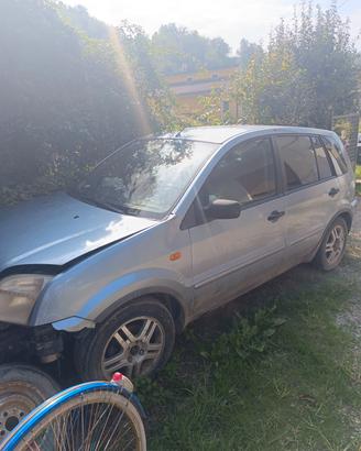 Ford fusion pezzi di ricambio 