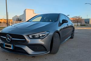 Mercedes-benz CLA 200d shooting brake AMG Premium 