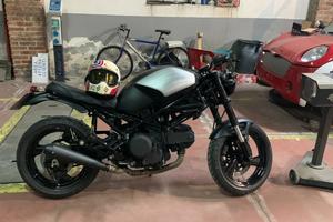 Ducati monster 600 cafè racer