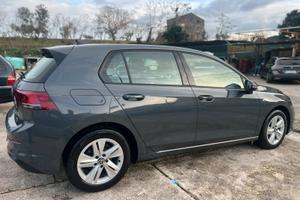 Golf 2.0 TDI Life 115 CV DSG