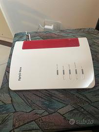 Router avm Fritz box 7690