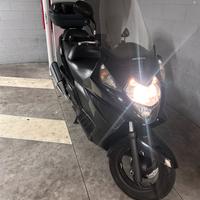 Scooter Honda silverwing 400