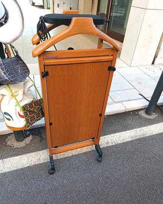 Indossatore Servomuto Foppapedretti Mettimpiega