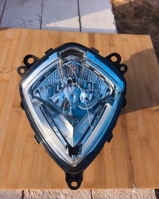 Faro anteriore MV AGUSTA RIVALE 