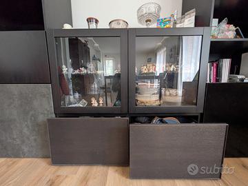 mobile con vetrinetta - ikea  