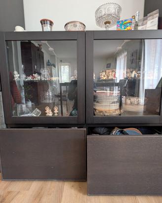 mobile con vetrinetta - ikea  